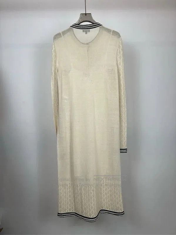 Chanel Chanel White Cotton Long Sleeve Dress . Size S / US 4 / IT 40 - 2 Thumbnail