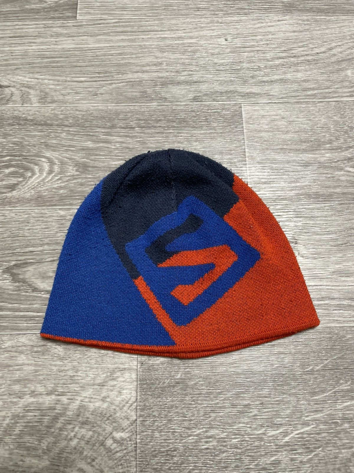 Salomon Vintage Salomon 2 Sides Reversible 2 in 1 Beanie Hat Outdoor Size ONE SIZE - 2 Thumbnail