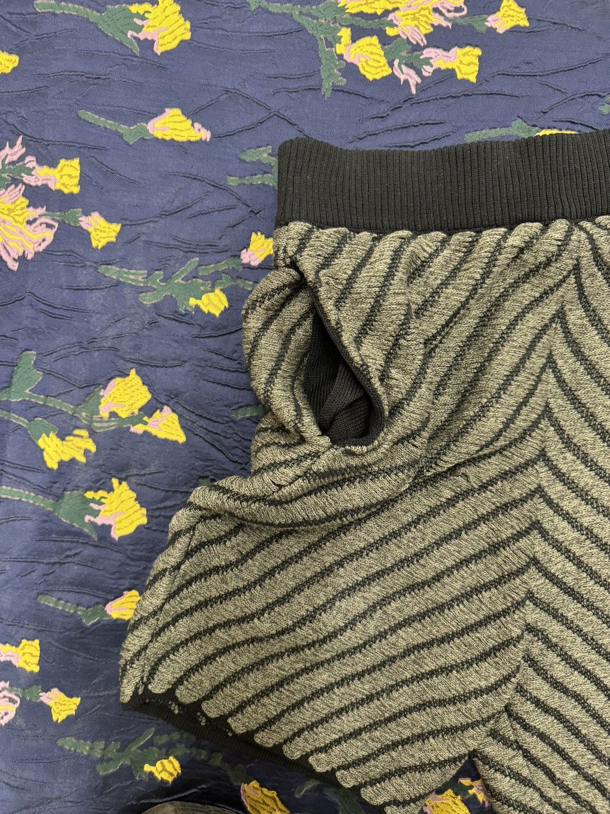 Other Isa Boulder knit shorts with pockets Size US 30 / EU 46 - 2 Thumbnail
