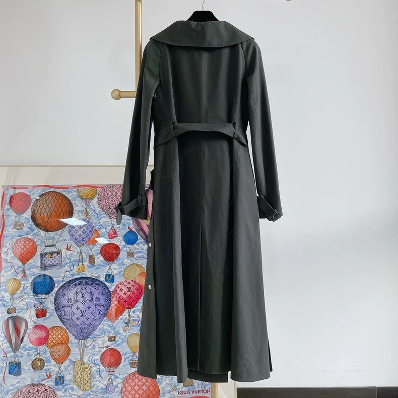 Dior Dior Army green coat Size XS / US 0-2 / IT 36-38 - 2 Thumbnail