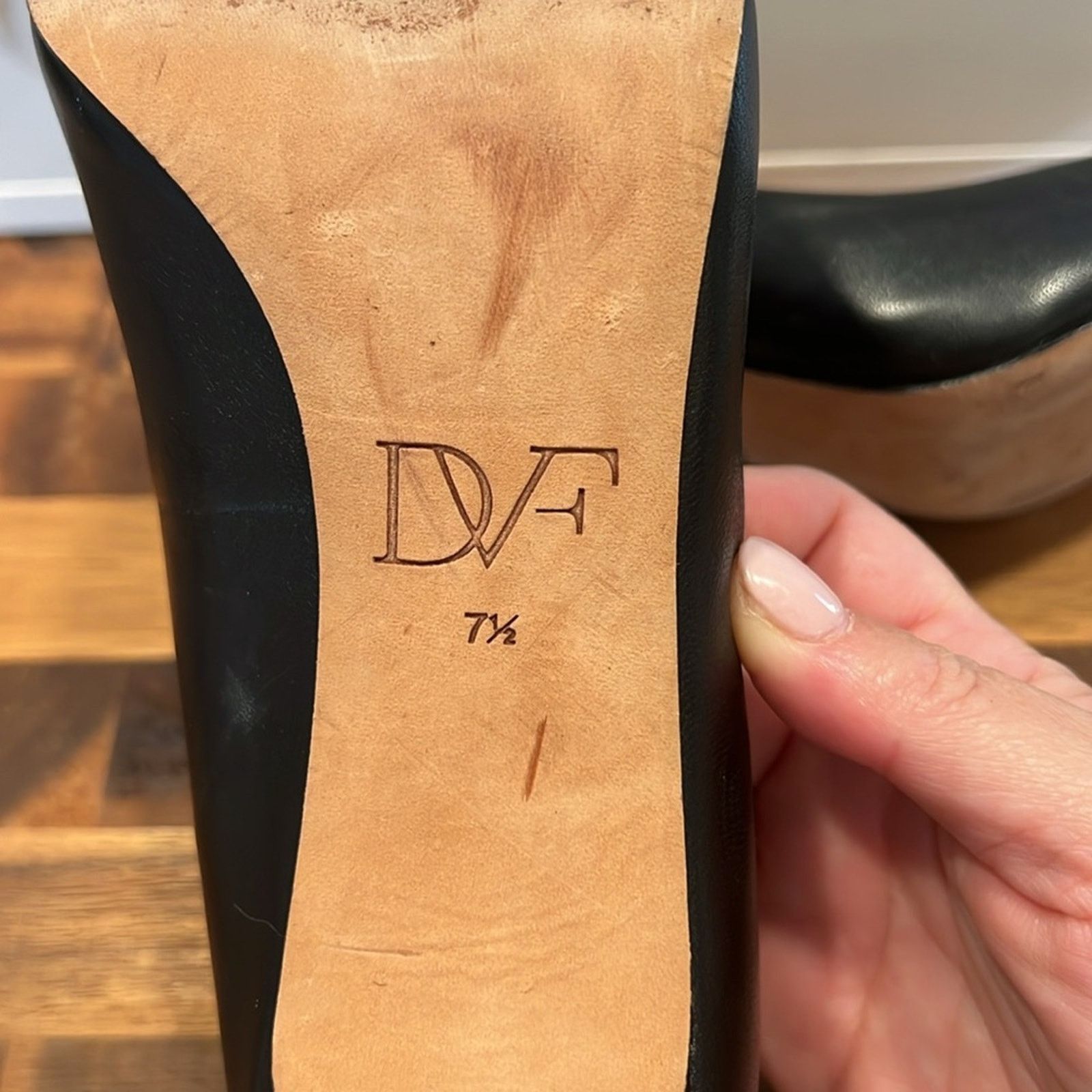 Diane von Furstenberg Diane Von Furstenberg The Olee Black Leather Heels Size US 7.5 / IT 37.5 - 12 Thumbnail