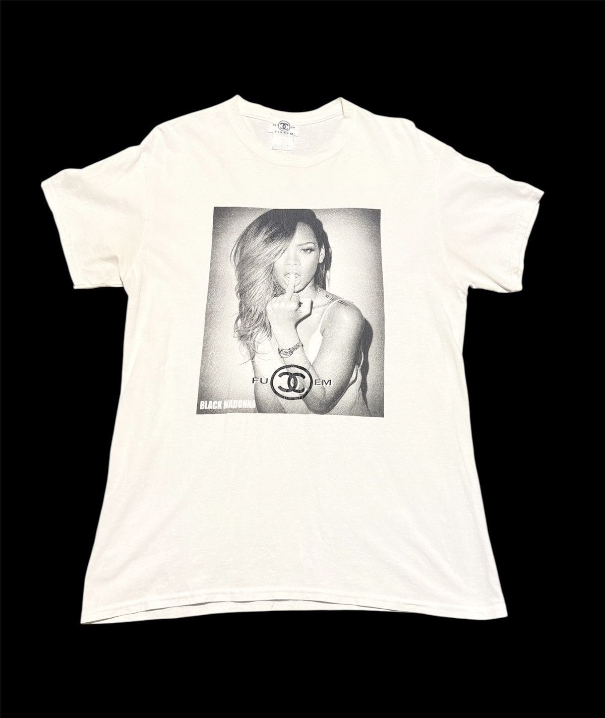 Band Tees Black Madonna photo print Size US M / EU 48-50 / 2 - 1 Thumbnail