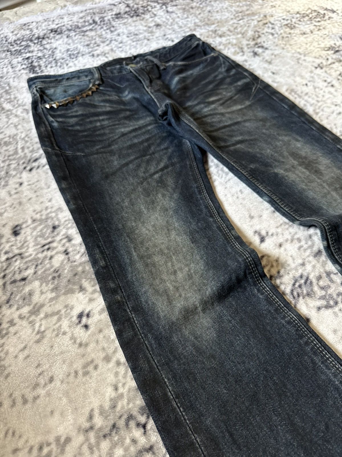 GOSTAR DE FUGA Fuga Japan Shadow Wash Coated Claw Mark Flared Jeans Size US 30 / EU 46 - 8 Thumbnail