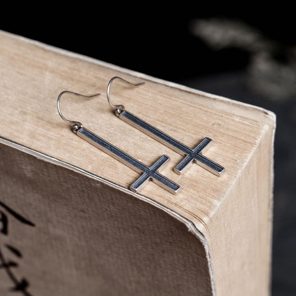 Jewelry Cross 925 Silver Punk Earrings One Pairs Chrome Jewelry Size ONE SIZE - 1 Thumbnail