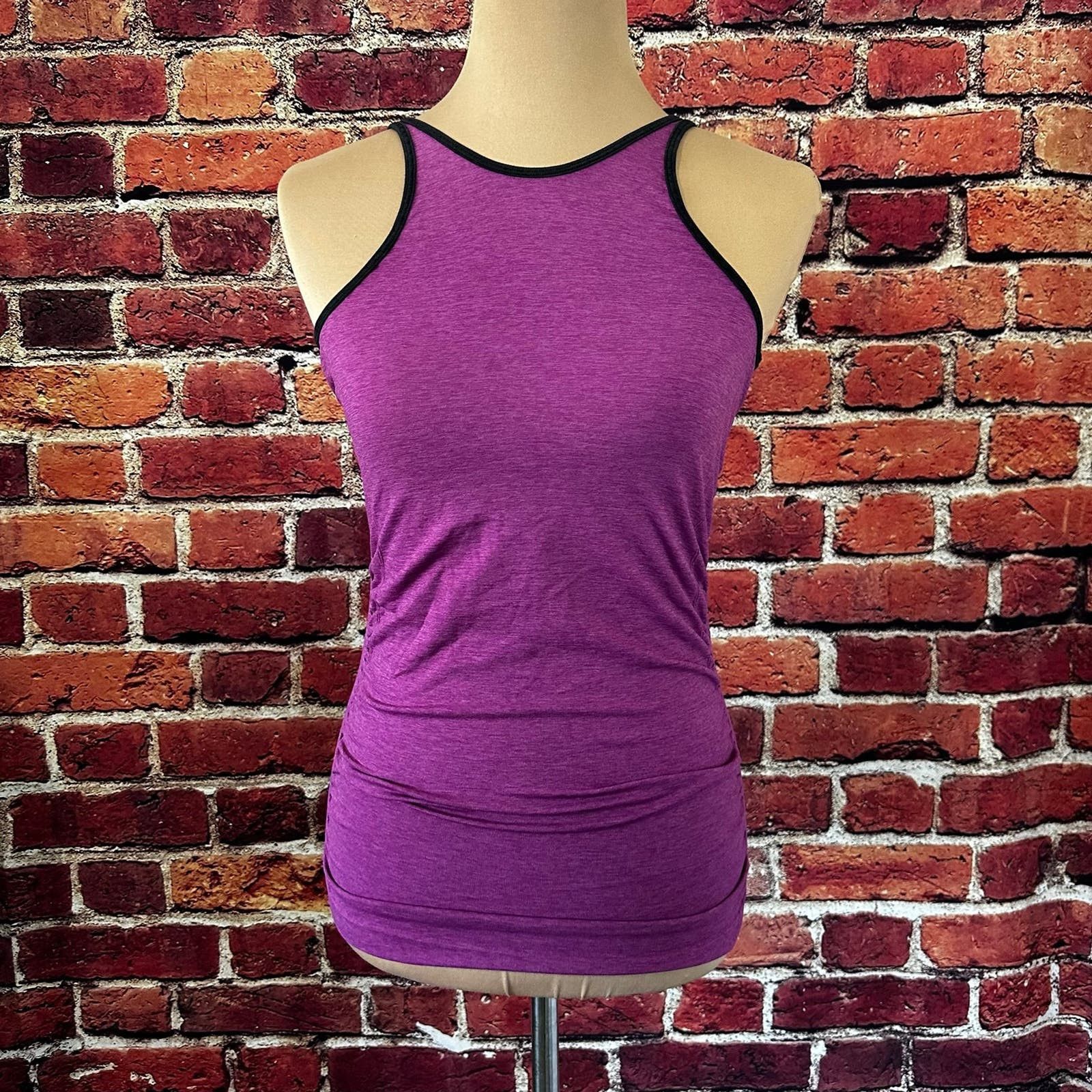 Lululemon lululemon tank top size 6 Size S / US 4 / IT 40 - 1 Thumbnail