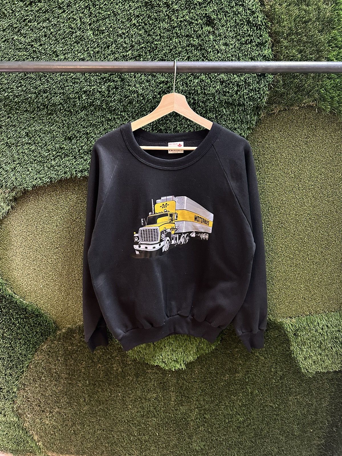Vintage Vintage 1980s Motorways Trucker Crewneck Medium Size US M / EU 48-50 / 2 - 1 Thumbnail