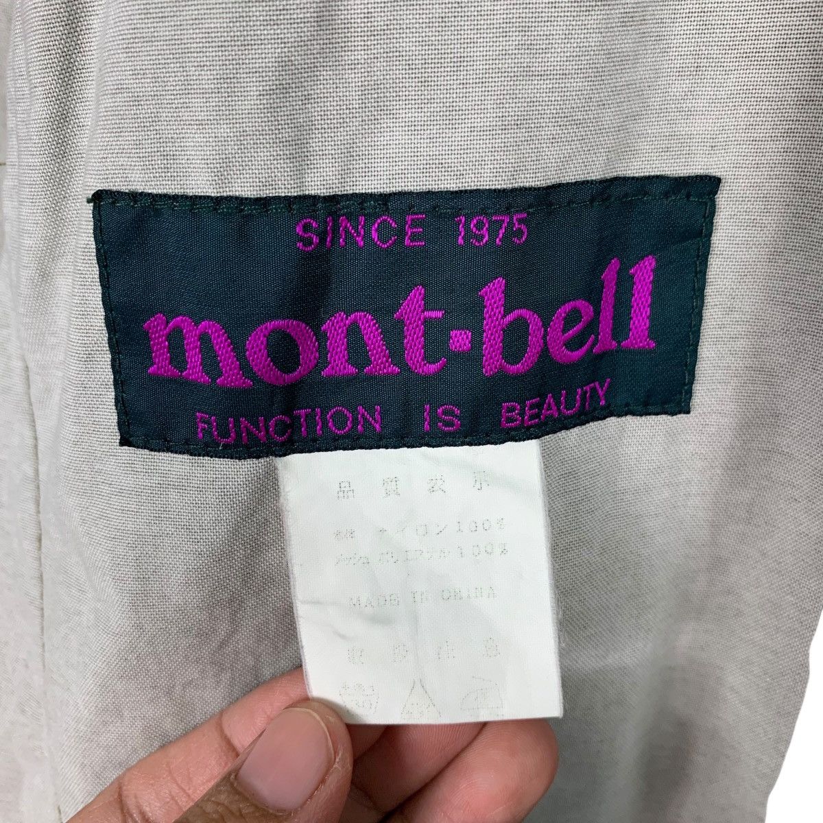 Montbell MONT-BELL Hoodie Light Jacket #0602-C28 Size US XS / EU 42 / 0 - 15 Thumbnail