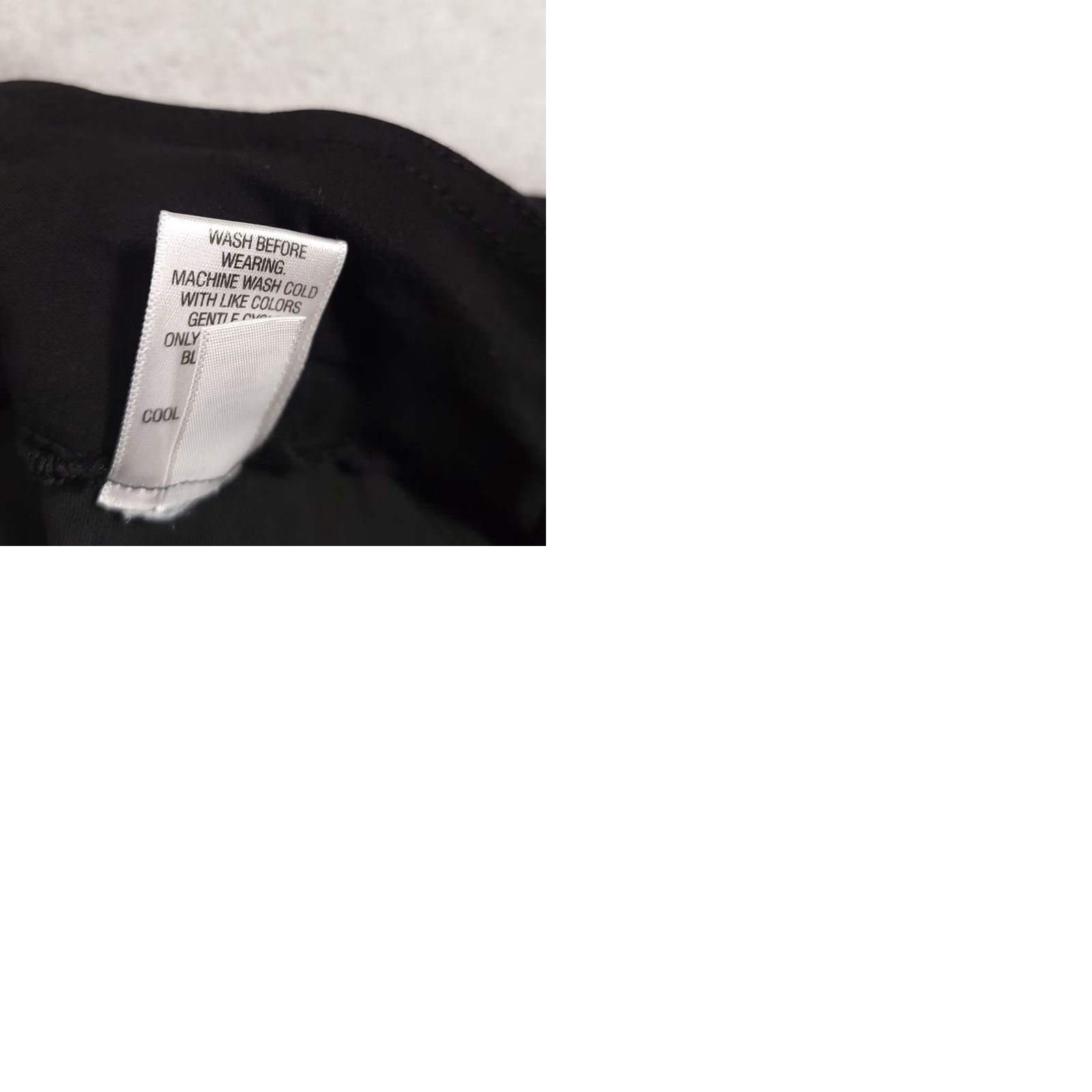 Croft & Barrow Croft & Barrow Capri Pants Women's 8 Black Stretch Pull On Elastic Waist Crop Capris Size 30" / US 8 / IT 44 - 9 Thumbnail