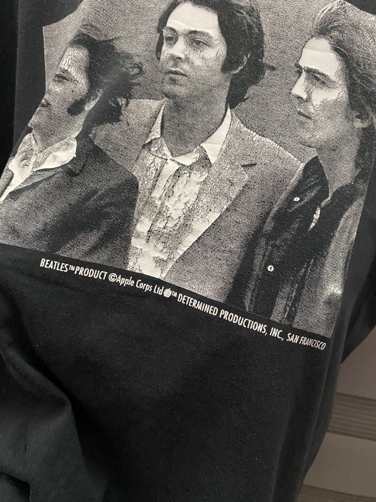 Band Tees Vintage 90s Band The Beatles Photo Tees Size US M / EU 48-50 / 2 - 4 Thumbnail