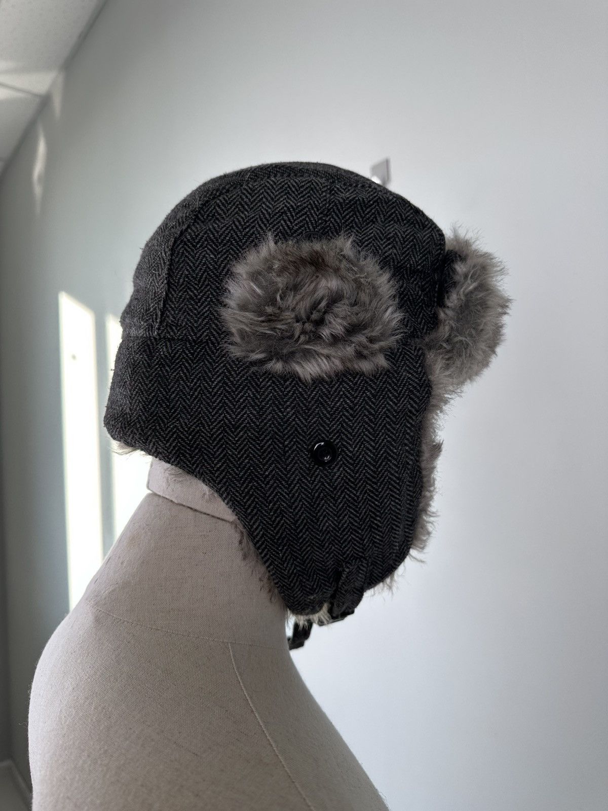 Vintage Vintage Y2k Ushanka Fur Faux Fuzzy Hat If Six Was Nine Size ONE SIZE - 5 Thumbnail