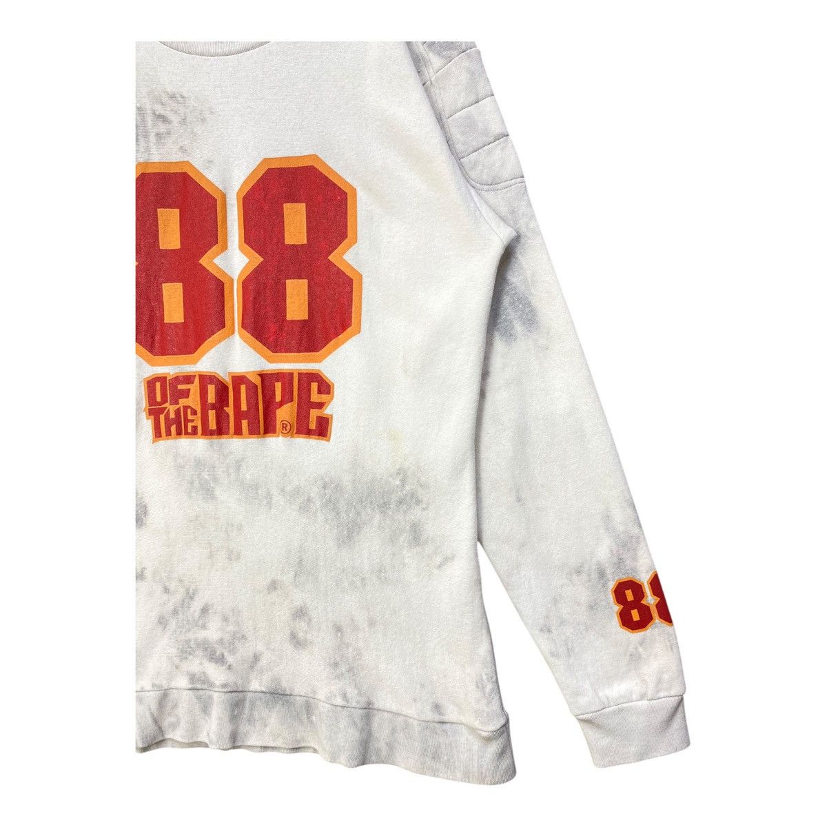 Bape × Vintage Vintage Bathing Ape 88 Sweatshirt Jumper Crewneck Size Large Size US L / EU 52-54 / 3 - 3 Thumbnail