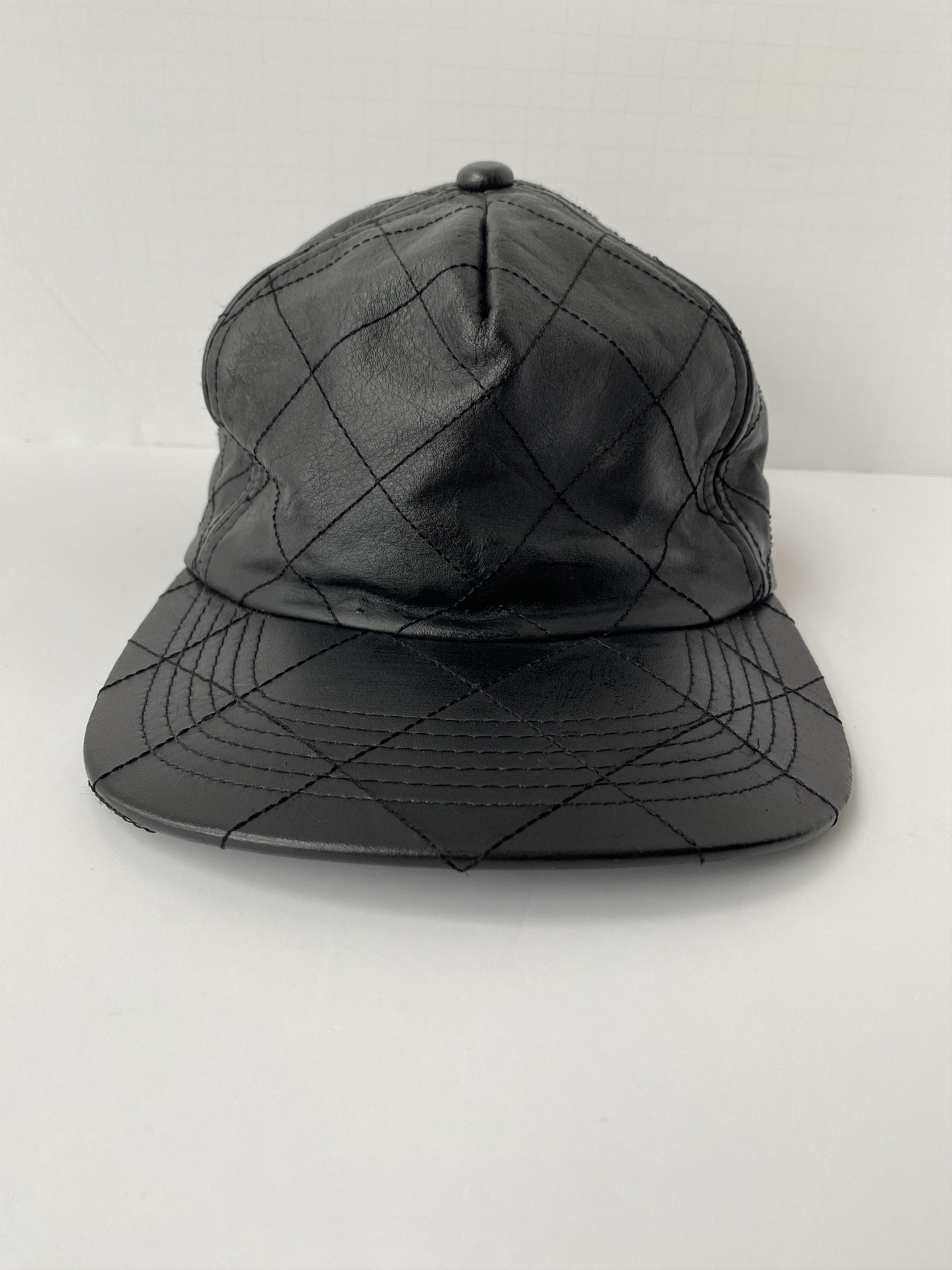 Stampd Stampd LA Lambskin Quilted Leather 5 Panel SnapBack Cap Hat Size ONE SIZE - 2 Thumbnail