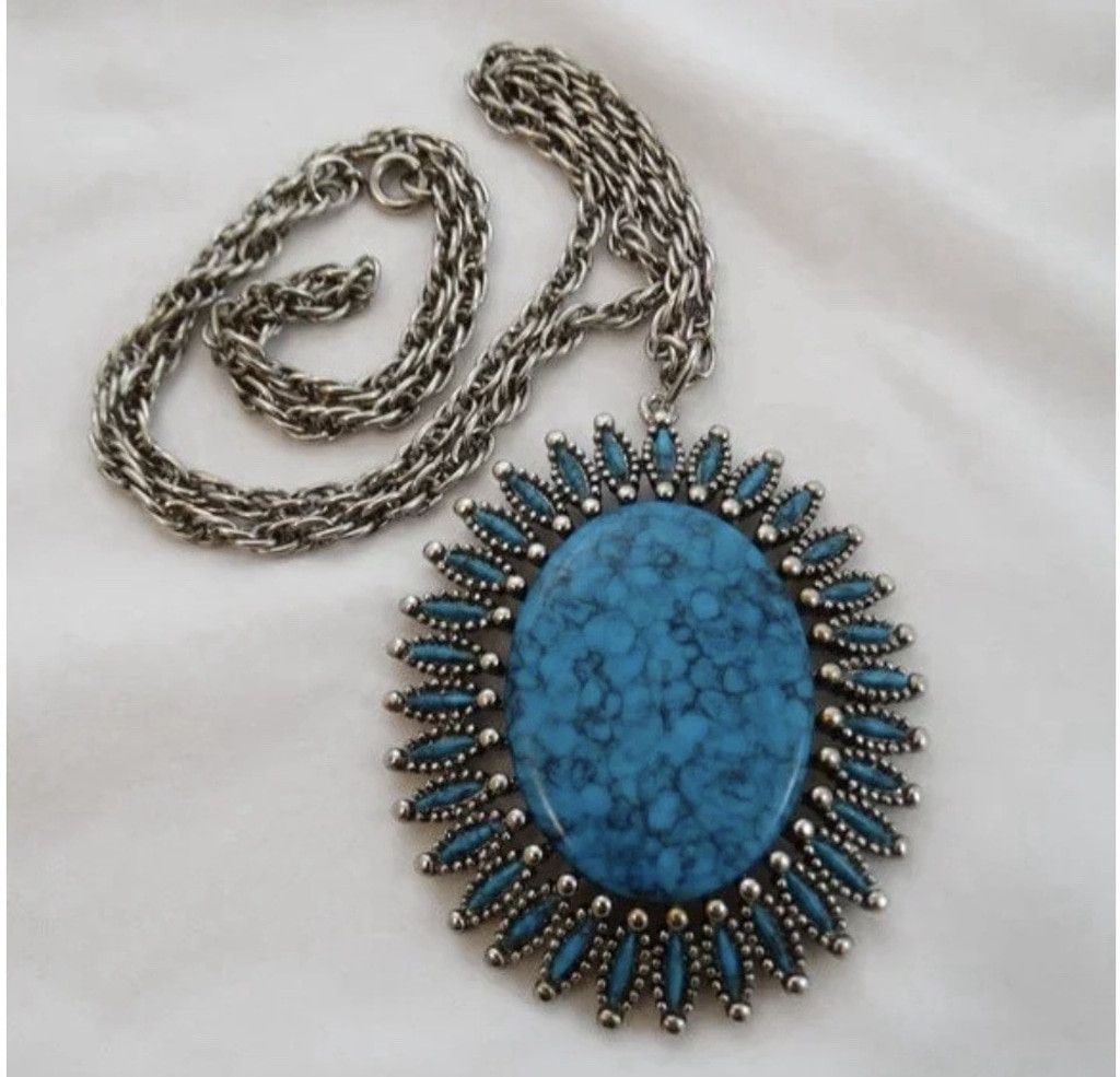 The Unbranded Brand JJ Jonette Signed Vintage SilverTone Faux Turquoise Necklace Size ONE SIZE - 1 Thumbnail