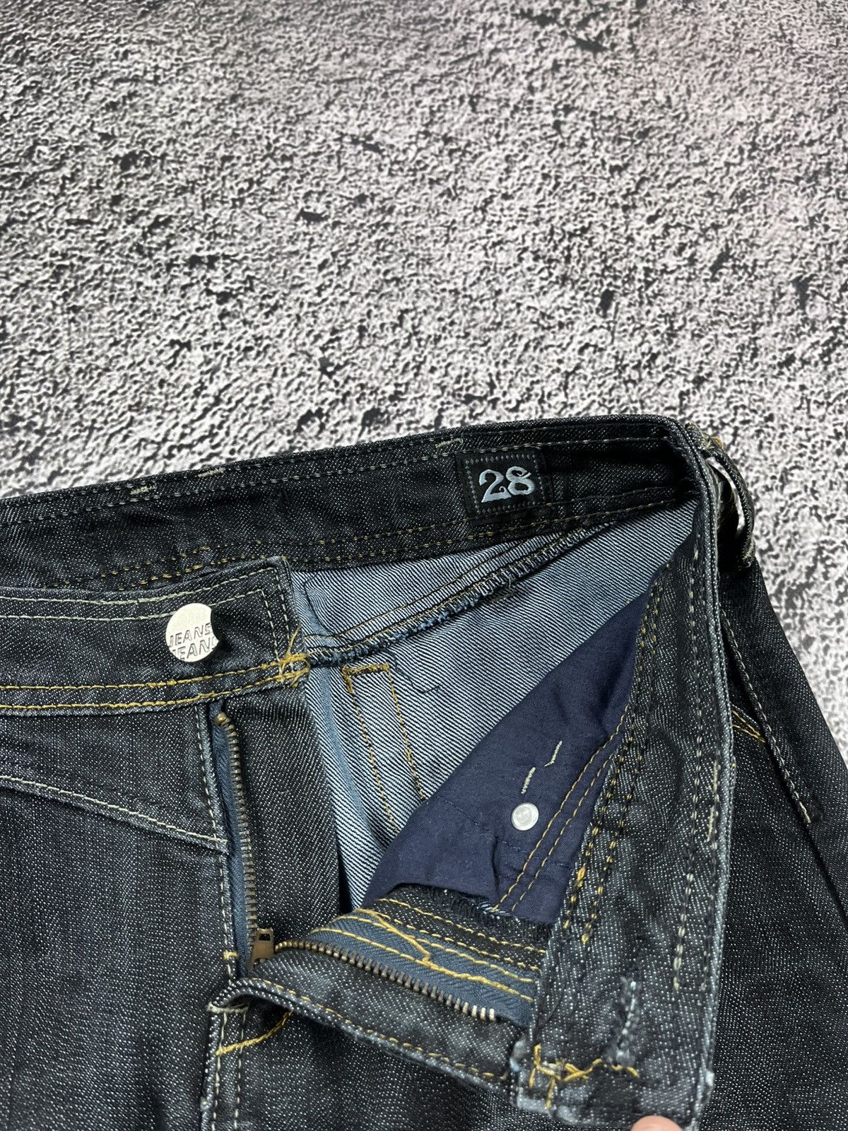 Vintage Vintage Y2K Faded Denim Low Rise Mini Skirt Juicy Style Size 28" / US 6 / IT 42 - 6 Thumbnail