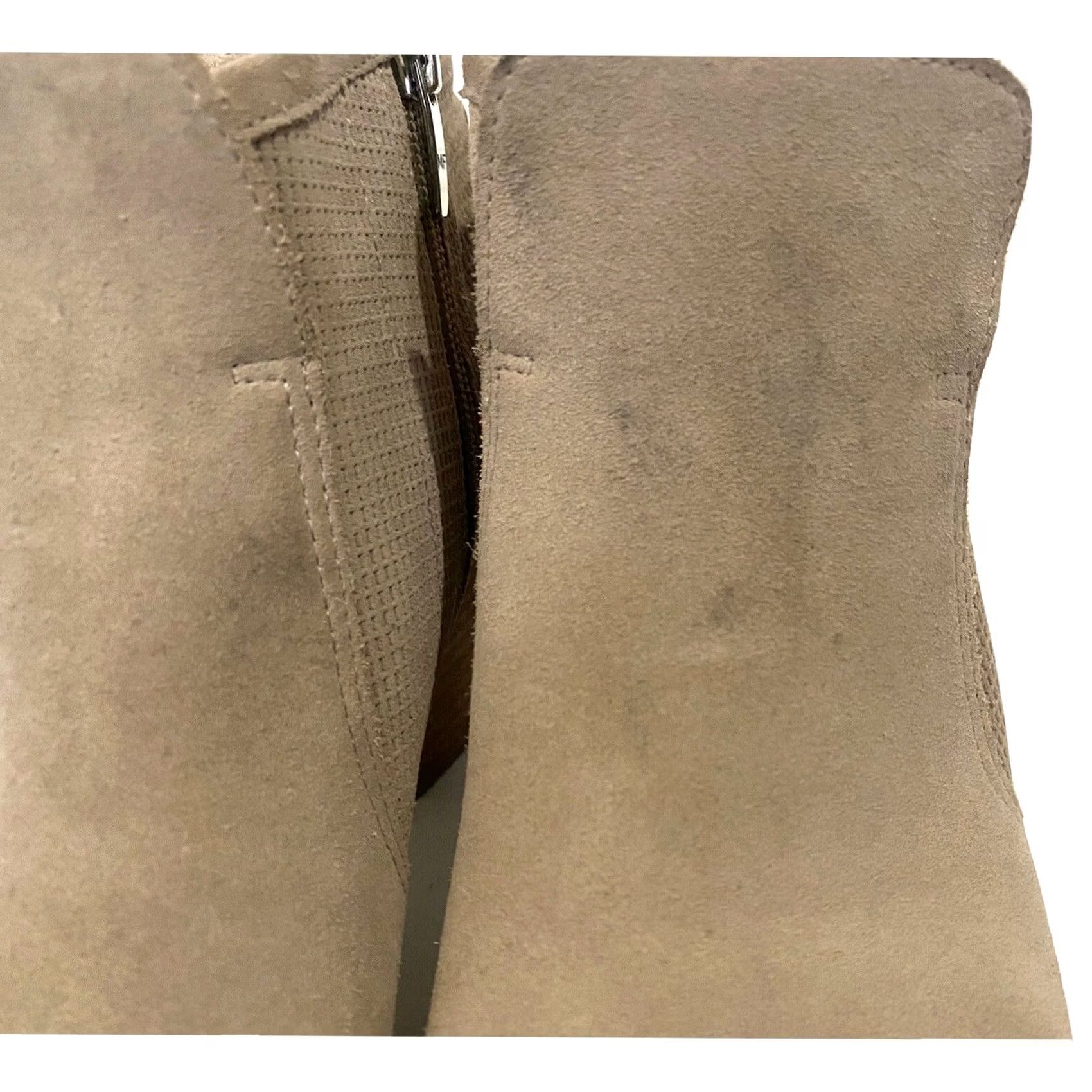 Marc Fisher VINTAGE Marc Fisher Women’s Bootie Booties Beige Suede Leather Block Heels Sz 10 M Womens Boots Size US 10 / IT 40 - 4 Thumbnail