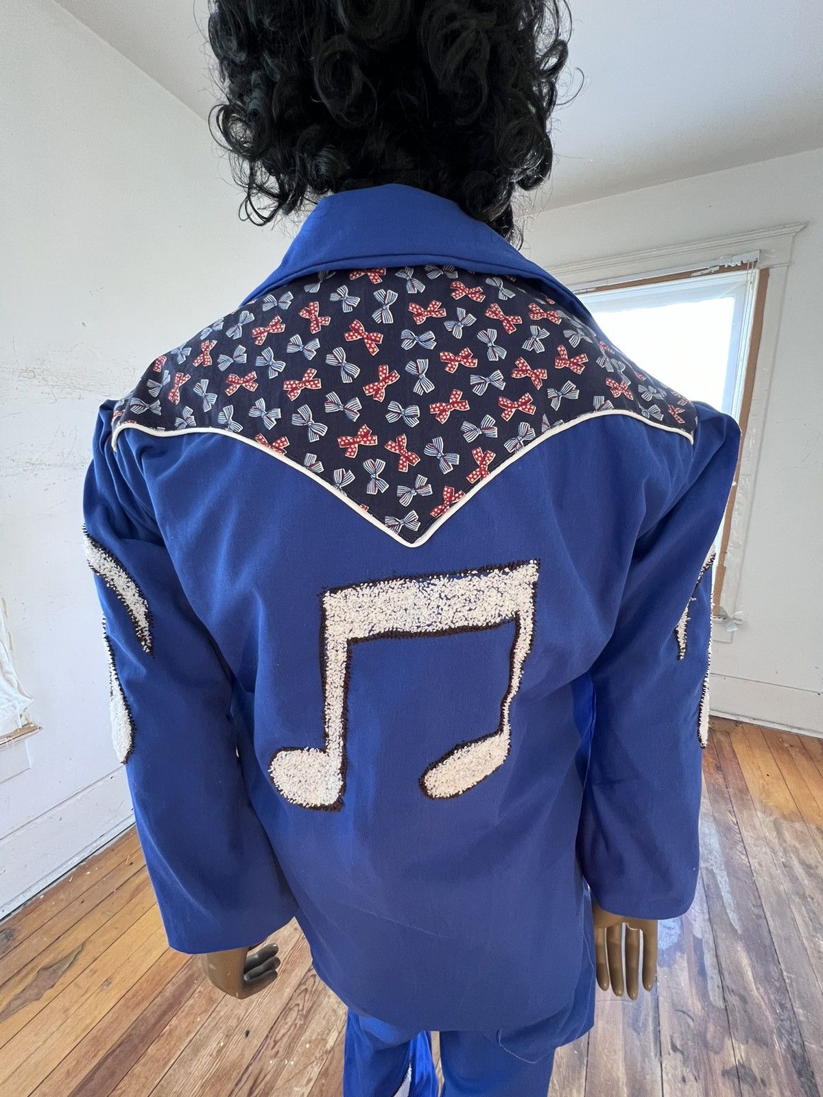 Other Men’s Embroidered Western Suit 42 musical Notes By A Herman Size 42L - 6 Thumbnail