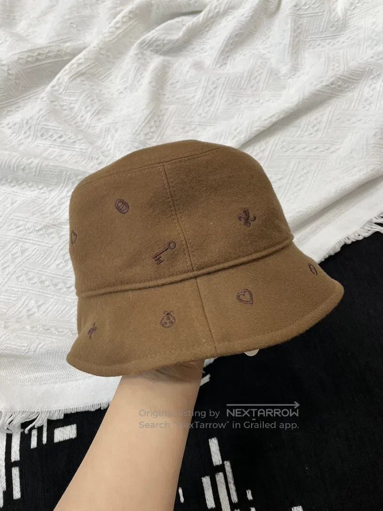 Hermes Hermes size 57 Khaki embroidered cashmere fisherman's hat Size ONE SIZE - 2 Thumbnail