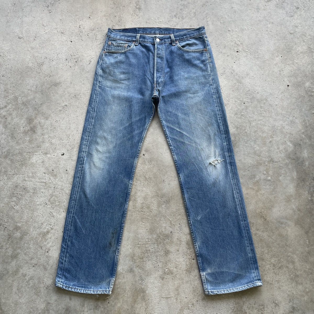 Levi's Vintage Clothing 90s Levi’s 501 USA Vintage Faded Jeans Distressed Pants W36 Size US 36 / EU 52 - 1 Thumbnail