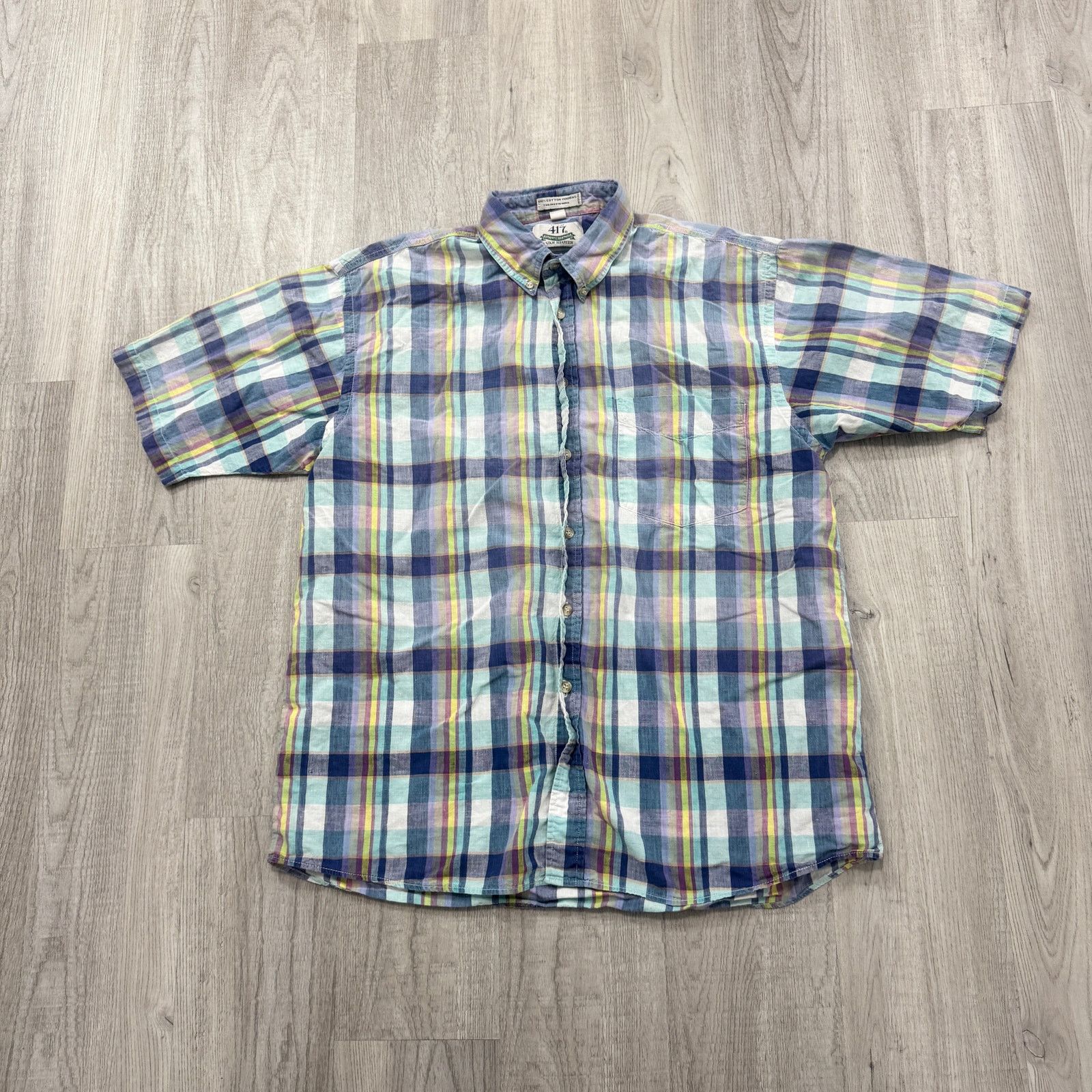 Vintage Vintage Van Heusen Short Sleeve Button Shirt Medium 90s Size US M / EU 48-50 / 2 - 1 Thumbnail