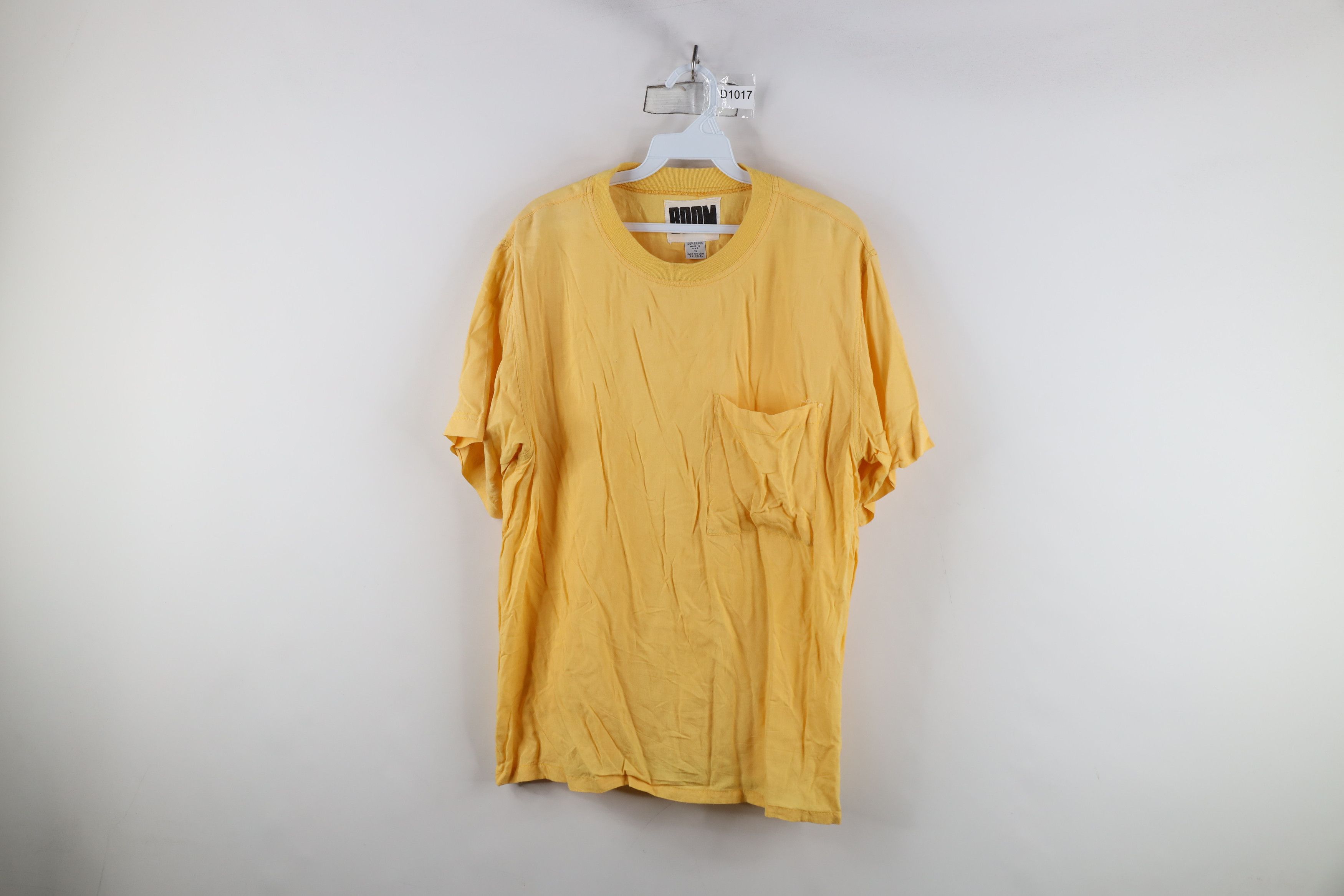 Vintage Vintage 90s Streetwear Rayon Gabardine Pocket T-Shirt Yellow Size US S / EU 44-46 / 1 - 1 Thumbnail