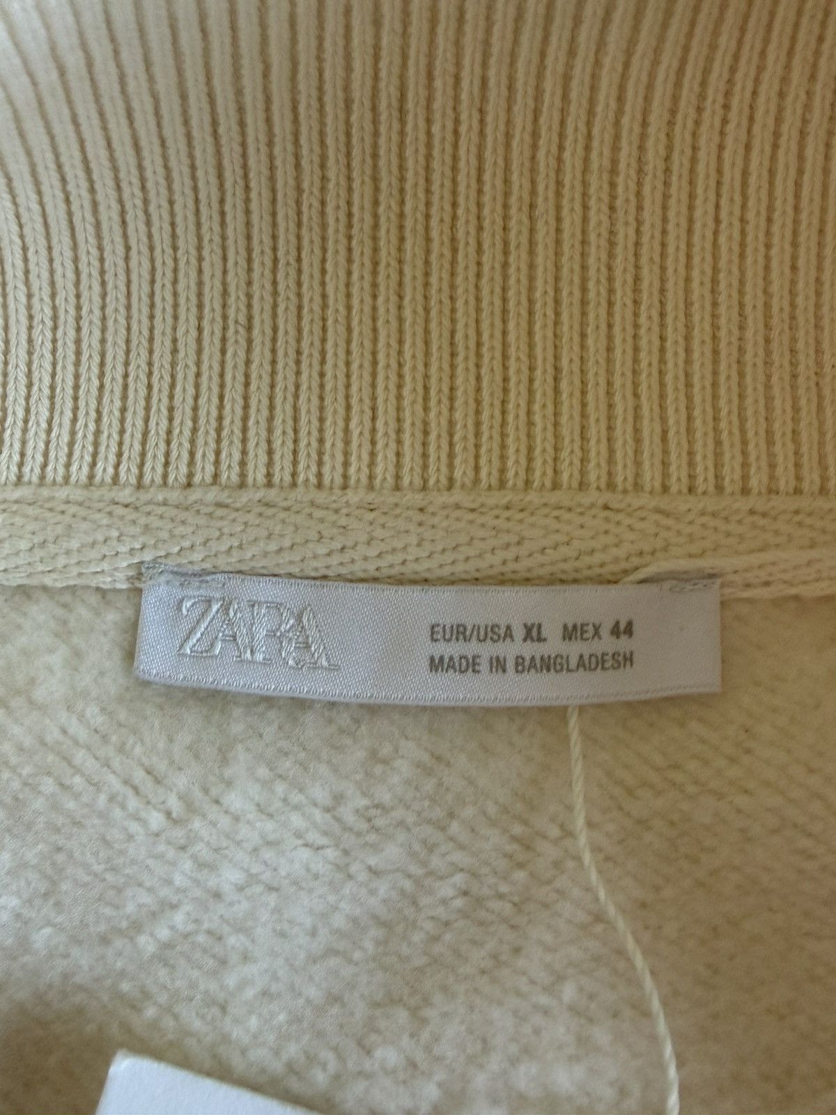 Zara Zara Cream Full-Zip Mock Neck Sweater Size XL🔥 Size US XL / EU 56 / 4 - 2 Thumbnail