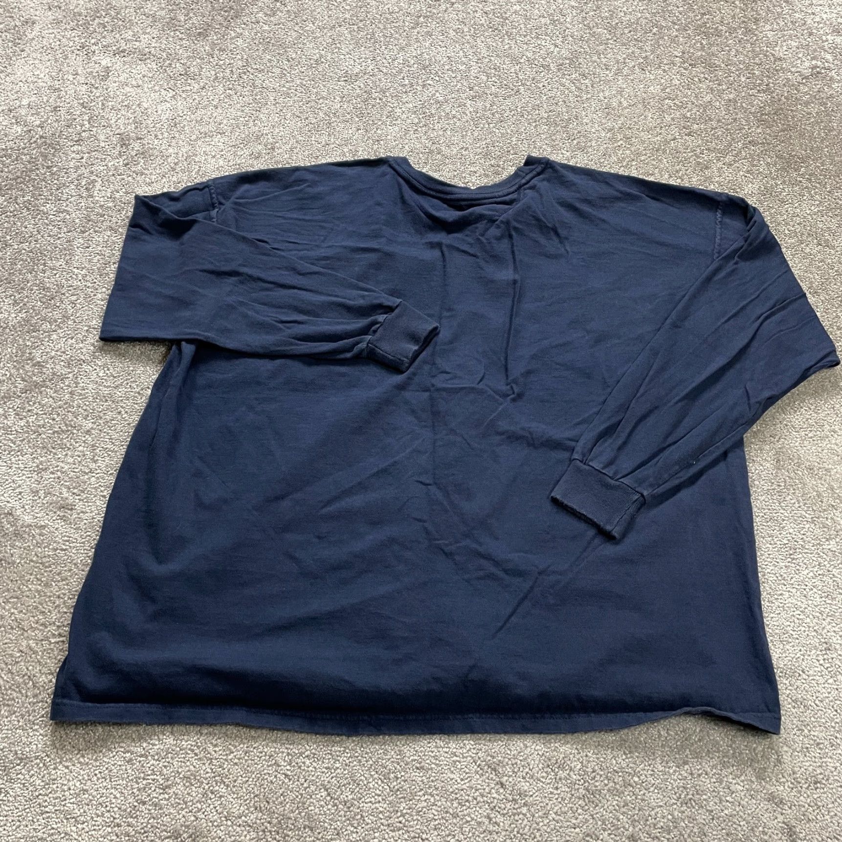 Vintage Unbranded Basic Tee T-Shirt Mens 2XL Navy Blue Heavyweight Long Sleeve Cotton Size US XXL / EU 58 / 5 - 2 Thumbnail