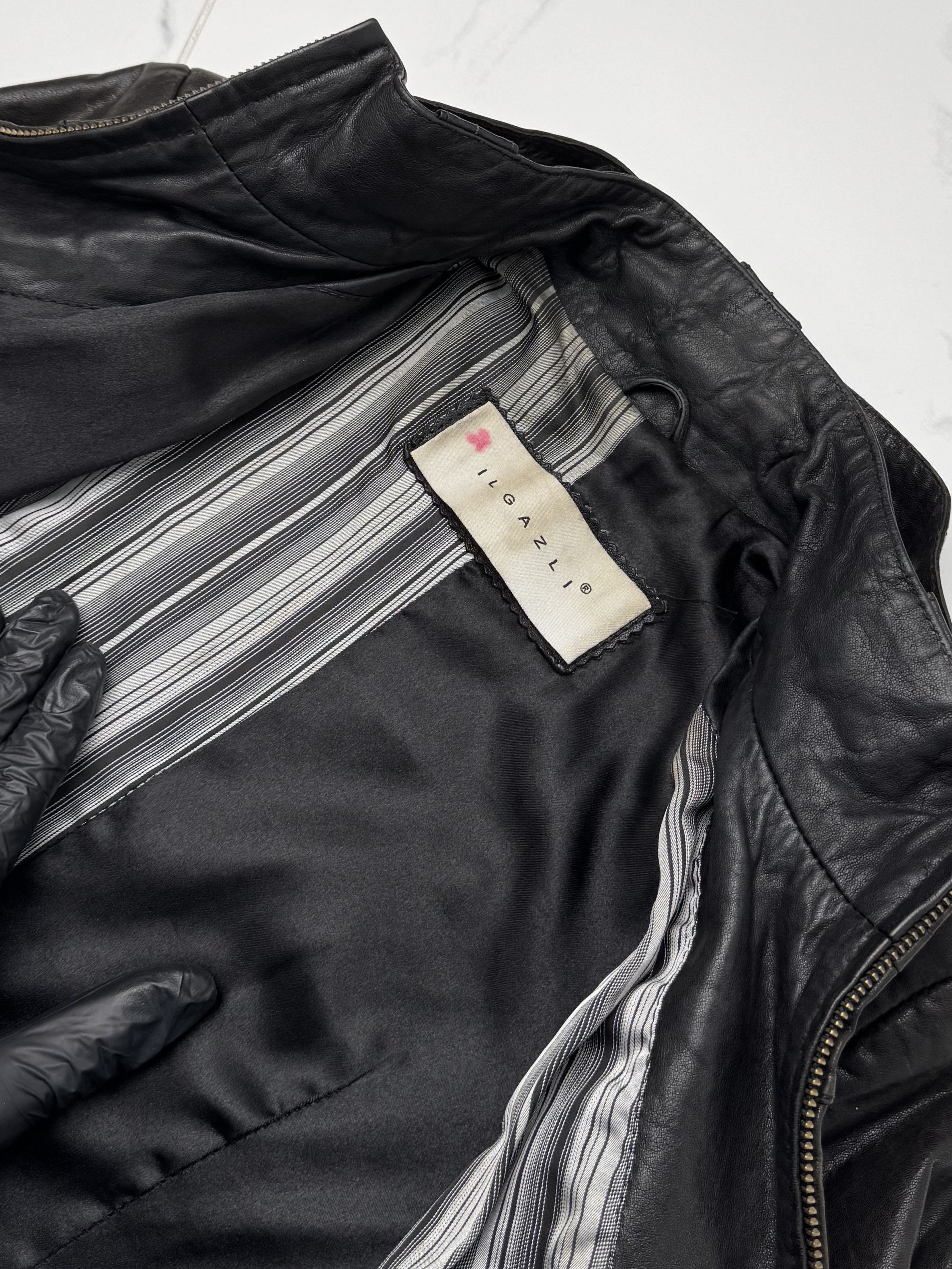 Vintage Women Black Leather Jacket Y2K Vintage Fitted Biker Zip Up Size S / US 4 / IT 40 - 8 Thumbnail