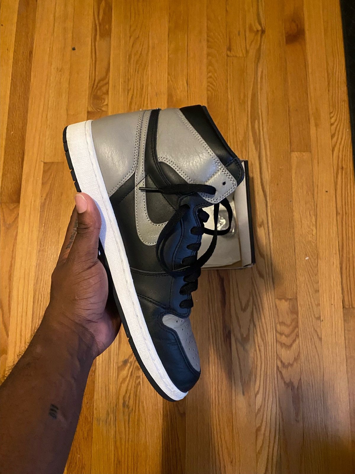 Jordan Brand Air Jordan 1 Retro High “Shadow” Size US 13 / EU 46 - 4 Thumbnail