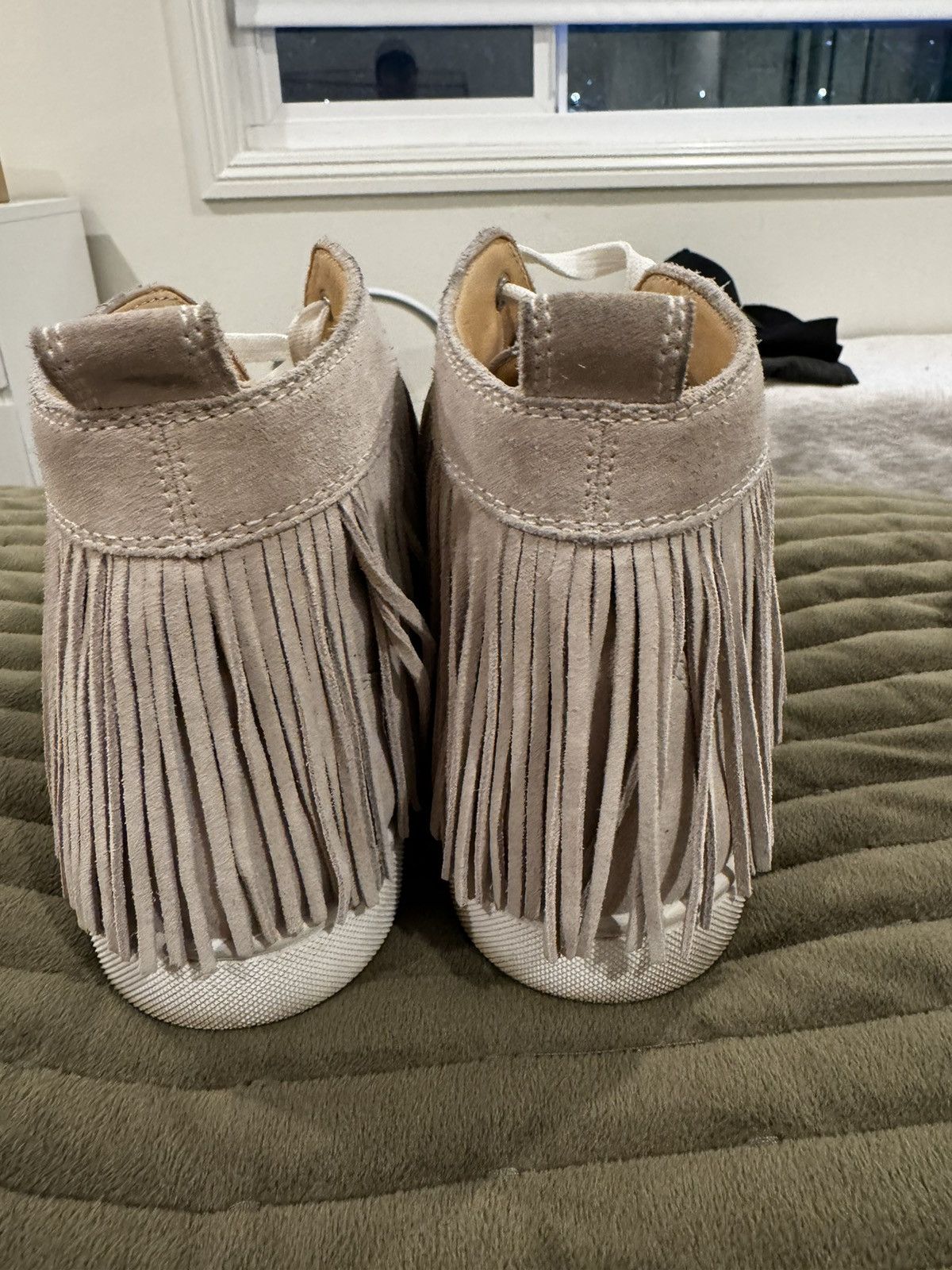 Christian Louboutin Christian louboutin High top Beige with studs OBO Size US 11 / EU 44 - 4 Thumbnail