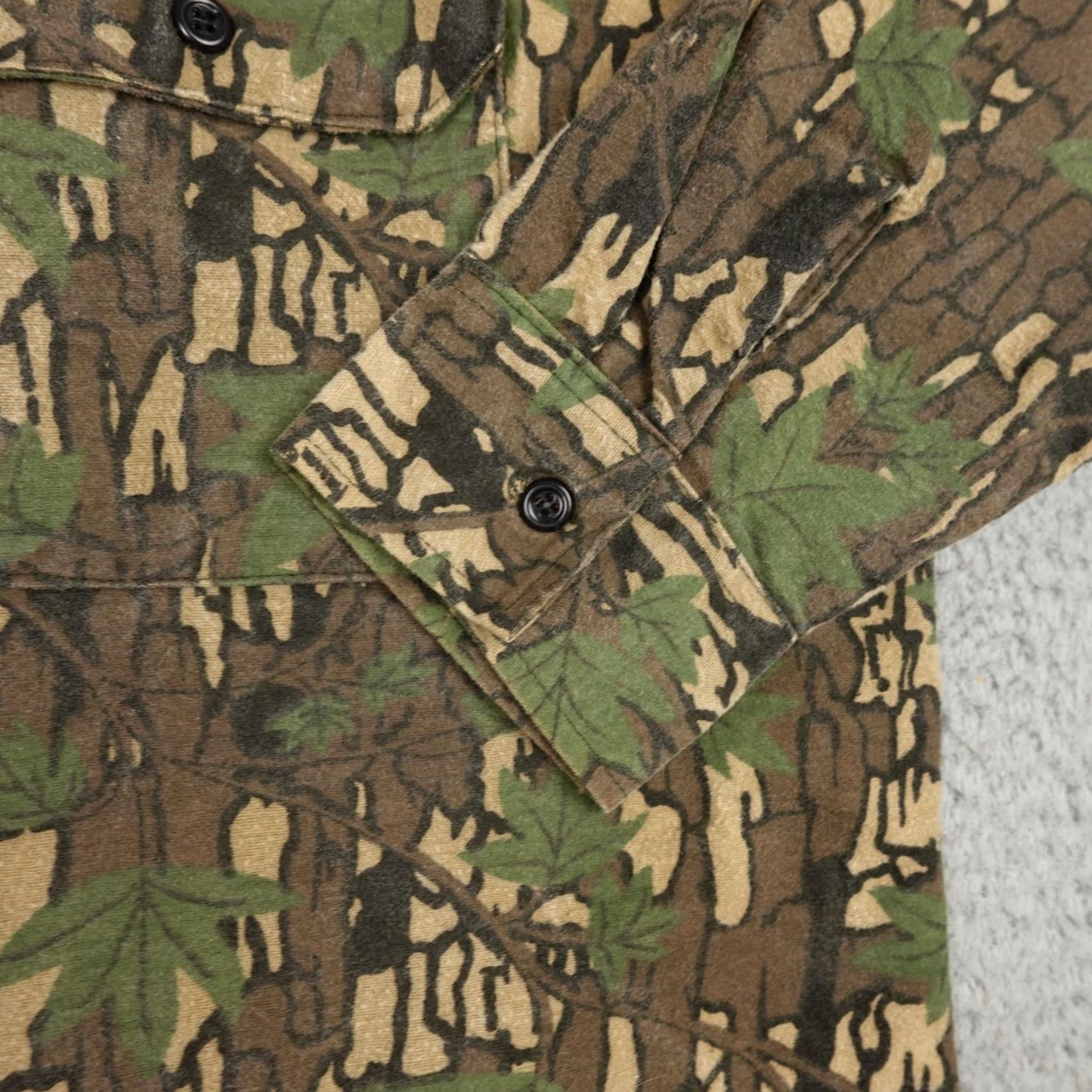 Vintage VINTAGE Winchester Shirt Mens L Brown Camo Flannel Button Up Hunting 90s Size US L / EU 52-54 / 3 - 6 Thumbnail