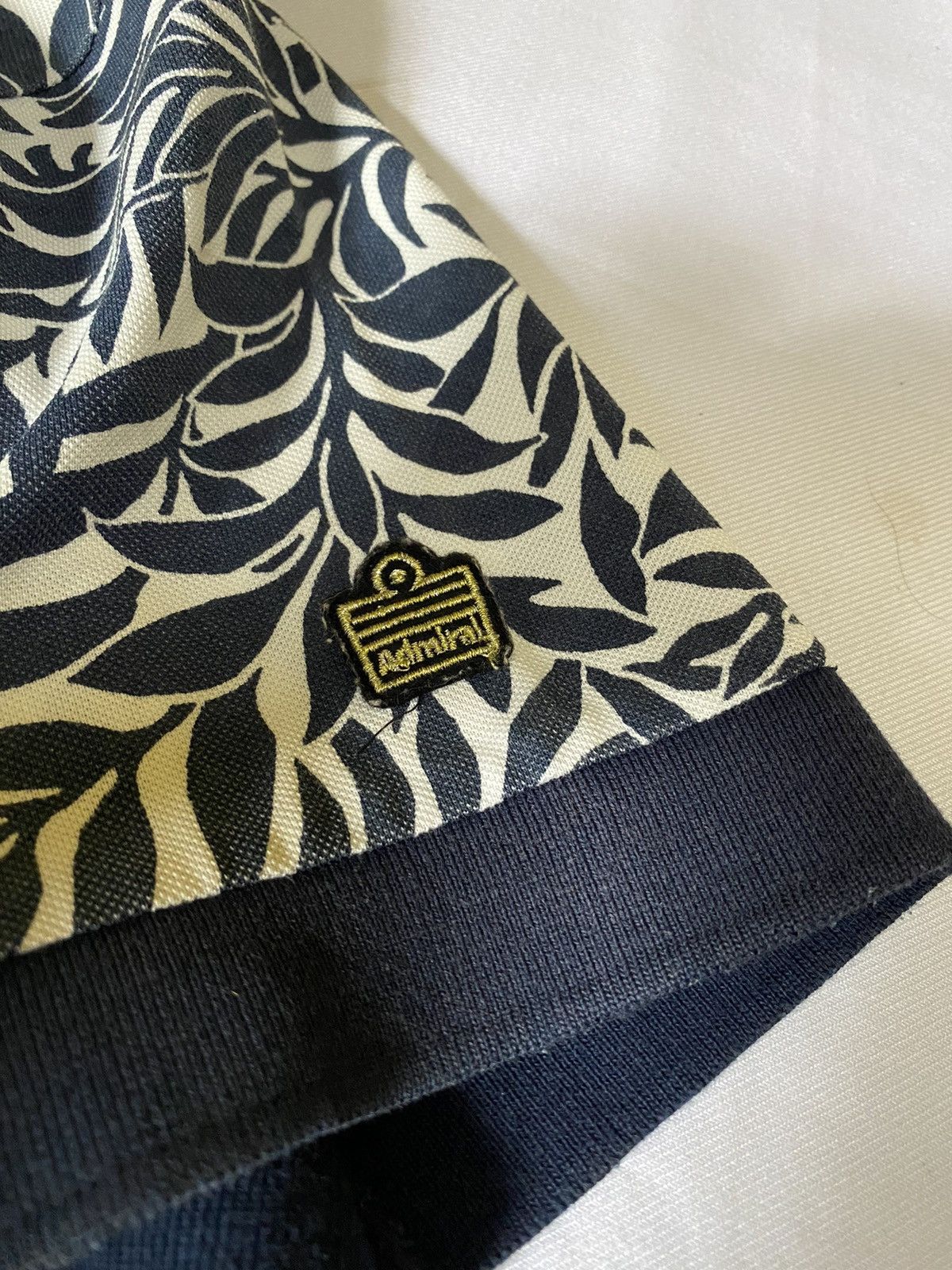 Japanese Brand Thrift Admiral England Polos Tshirt Size US L / EU 52-54 / 3 - 6 Thumbnail
