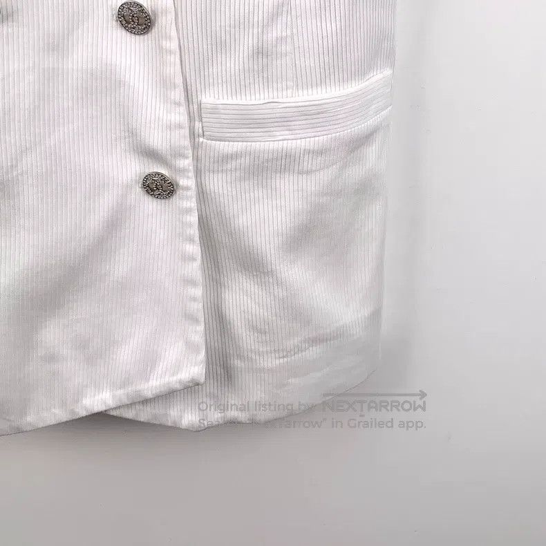 Chanel Chanel White cotton V-neck double-breasted sleeveless vest Size XS / US 0-2 / IT 36-38 - 4 Thumbnail
