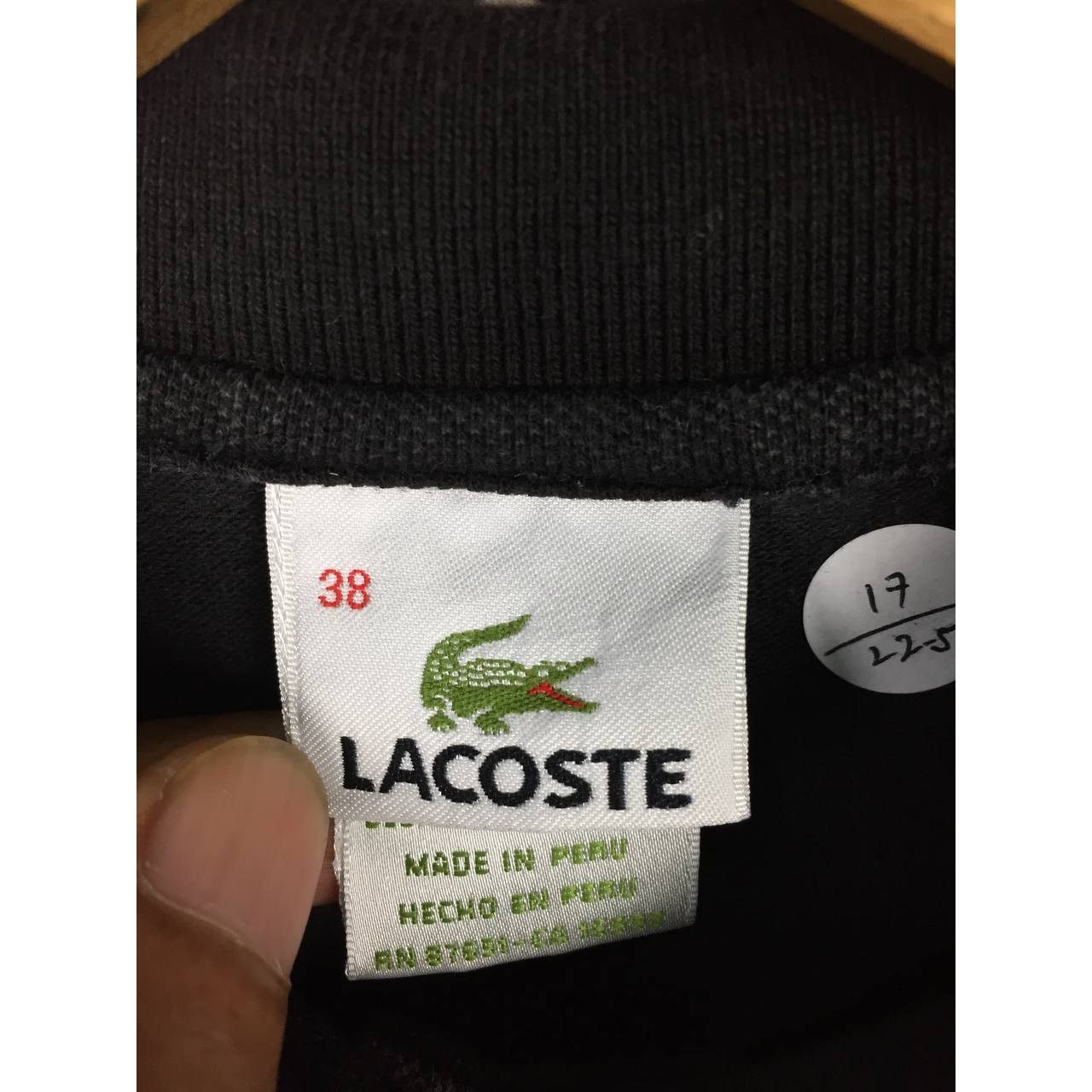 Lacoste Vtg Lacoste Made In Peru Small Logo Casual Polo Tee Size US S / EU 44-46 / 1 - 6 Thumbnail