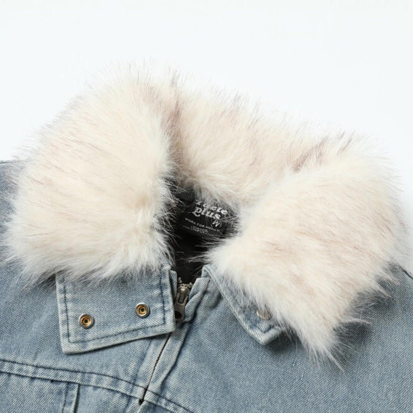 Vintage Light Blue Faux Fur Collar Denim Jacket, Relaxed Fit Size US M / EU 48-50 / 2 - 2 Thumbnail