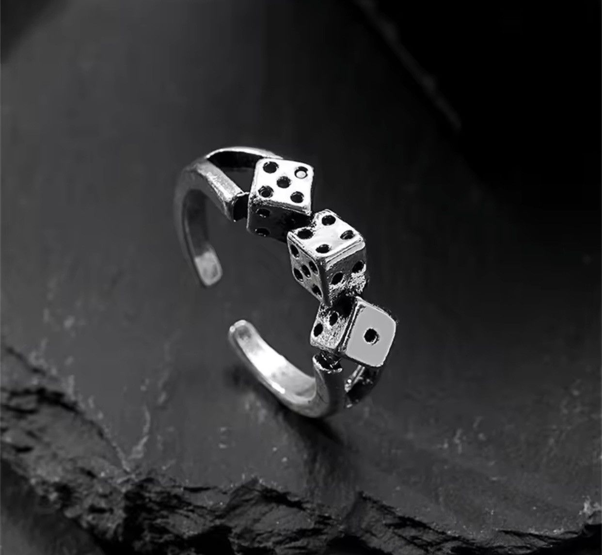 Jewelry × Vintage Dice Playing Ring Poker Card Player Game Spades Heart Chrome Size ONE SIZE - 4 Thumbnail