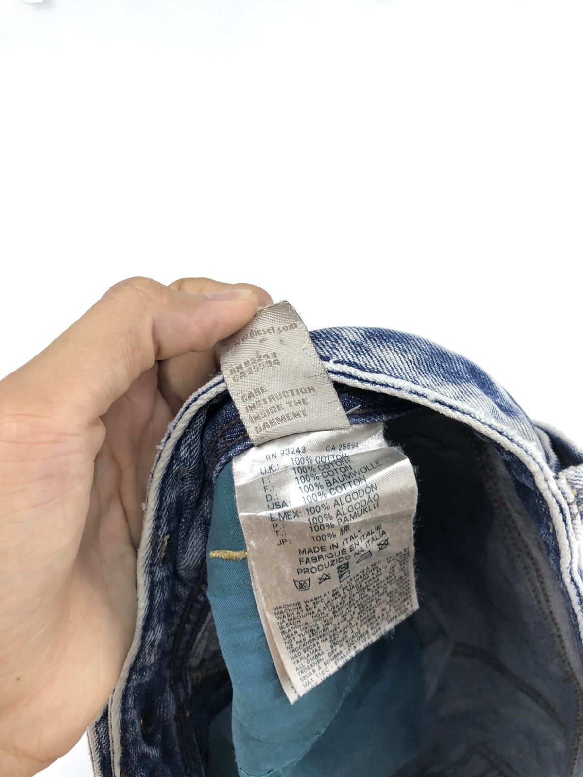 Diesel Vintage Diesel Larkee Distressed Stone Wash Jeans Size US 32 / EU 48 - 23 Thumbnail