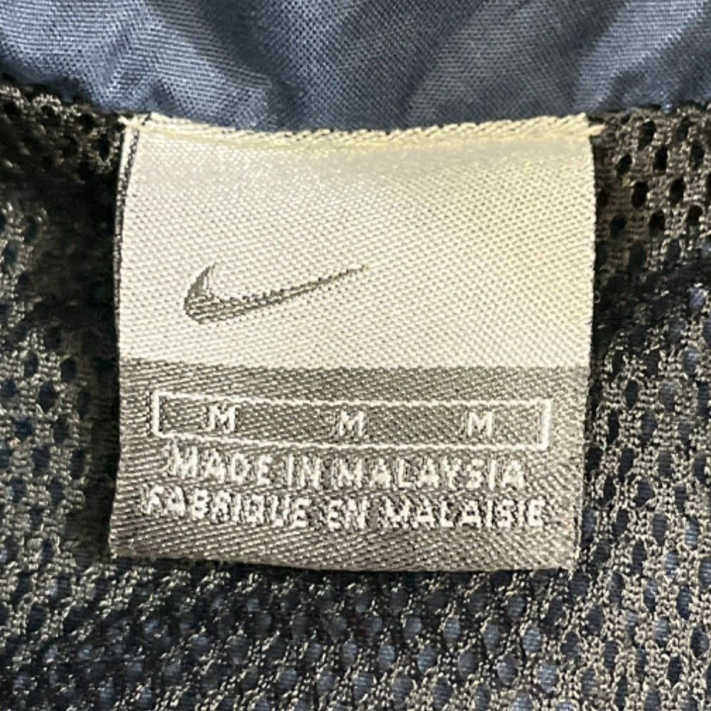 Nike Nike Men's Navy Blue Jacket/Windbreaker Size M SKU 5470 Size US M / EU 48-50 / 2 - 4 Thumbnail