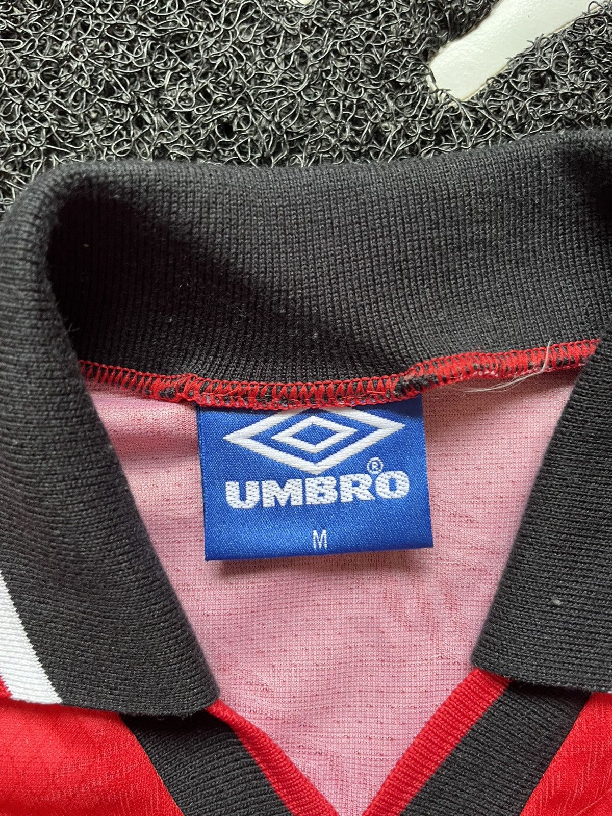 Umbro Nottingham Forest 1994 1996 T-shirt Soccer Jersey Umbro Size US M / EU 48-50 / 2 - 4 Thumbnail