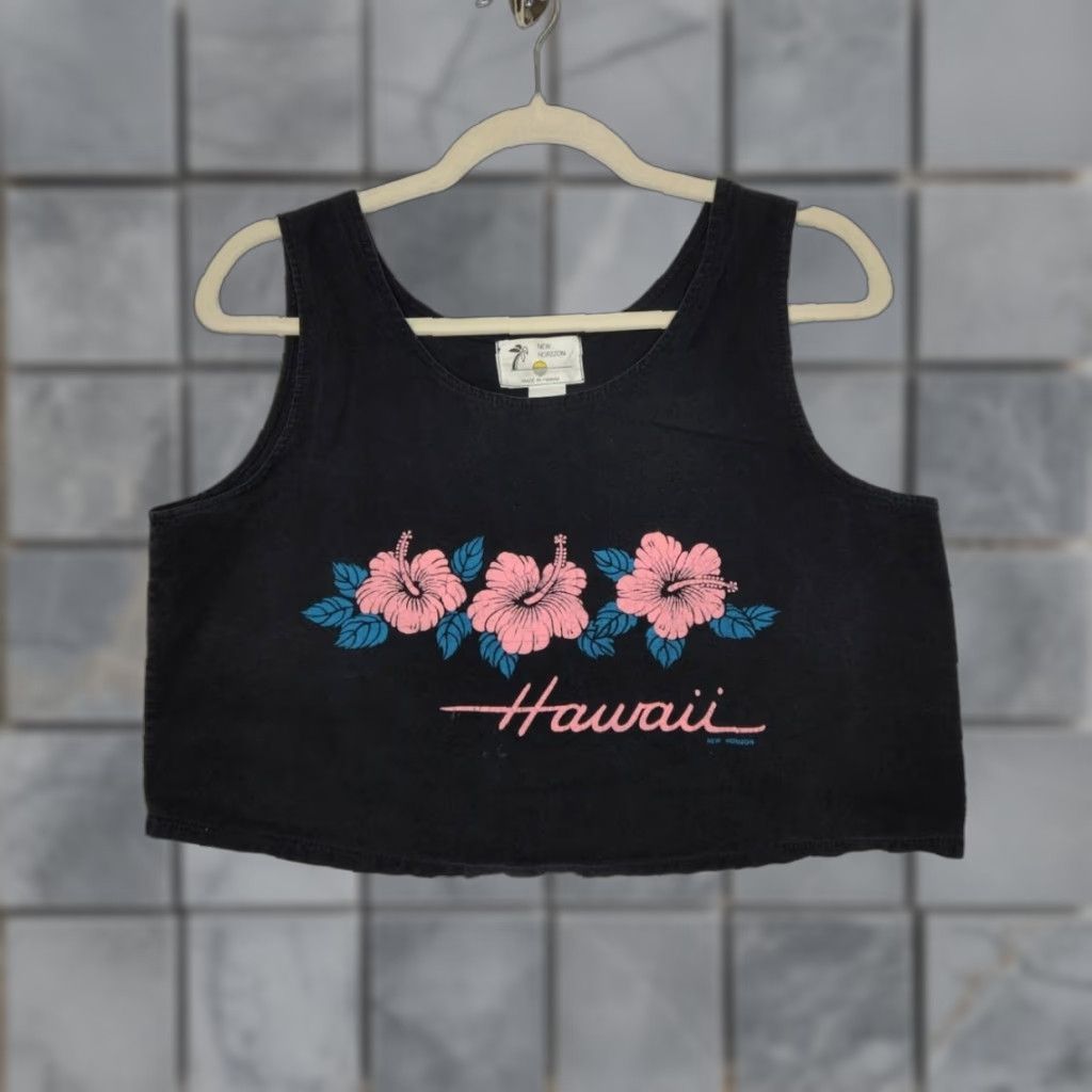 ALOHAS VINTAGE New Horizon Hawaii Aloha Tank Top Crop Beach Coastal Surf Shirt Black M Womens Tank 90s Coastal Garden/Art Style Size M / US 6-8 / IT 42-44 - 1 Thumbnail