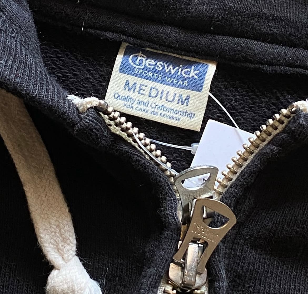 Toyo Enterprises 2000s Cheswick Toyo Enterprise Embroidery Zip Hoddie y2k Lgb Size US M / EU 48-50 / 2 - 4 Thumbnail