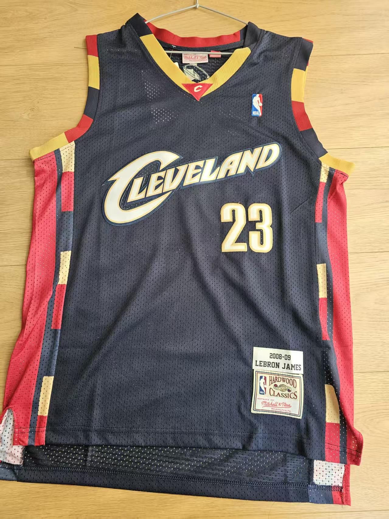 NBA Cleveland Cavaliers #23 LeBron James Jersey Blue Size US M / EU 48-50 / 2 - 1 Thumbnail
