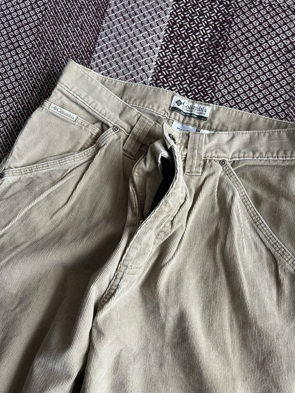 Columbia Vintage Columbia Carpenter Velvet Jeans Workwear Style Sz 32 Size US 32 / EU 48 - 11 Thumbnail
