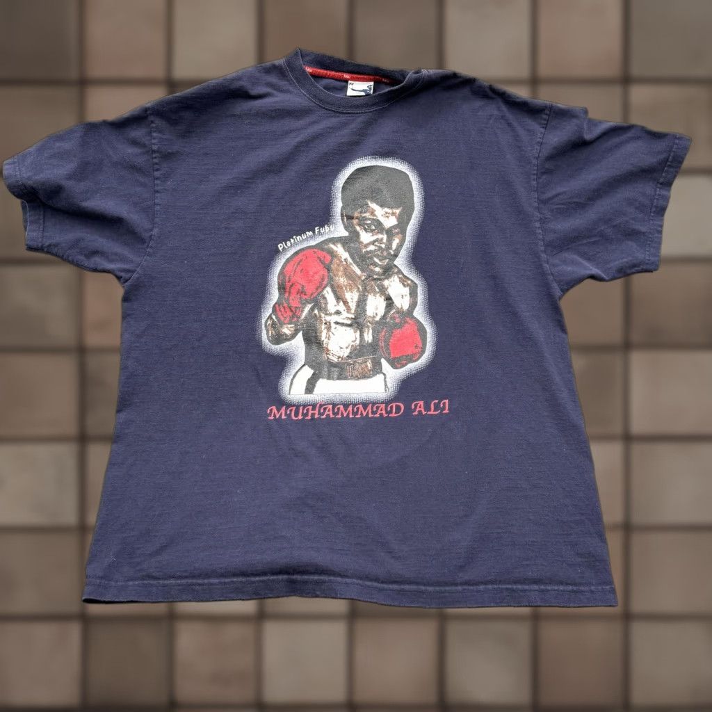 Fubu VINTAGE Platinum Fubu Muhammad Ali Shirt Mens 2XL Blue Graphic T-Shirt Limited Edition Size US XXL / EU 58 / 5 - 1 Thumbnail