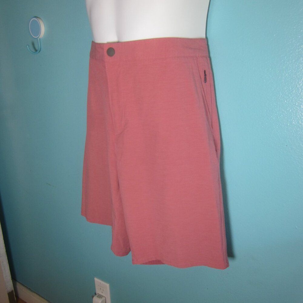 johnnie-O Johnnie -O Dawn 2 Dusk Hybrid Shorts Size 36 Malibu Red Size US 36 / EU 52 - 11 Thumbnail