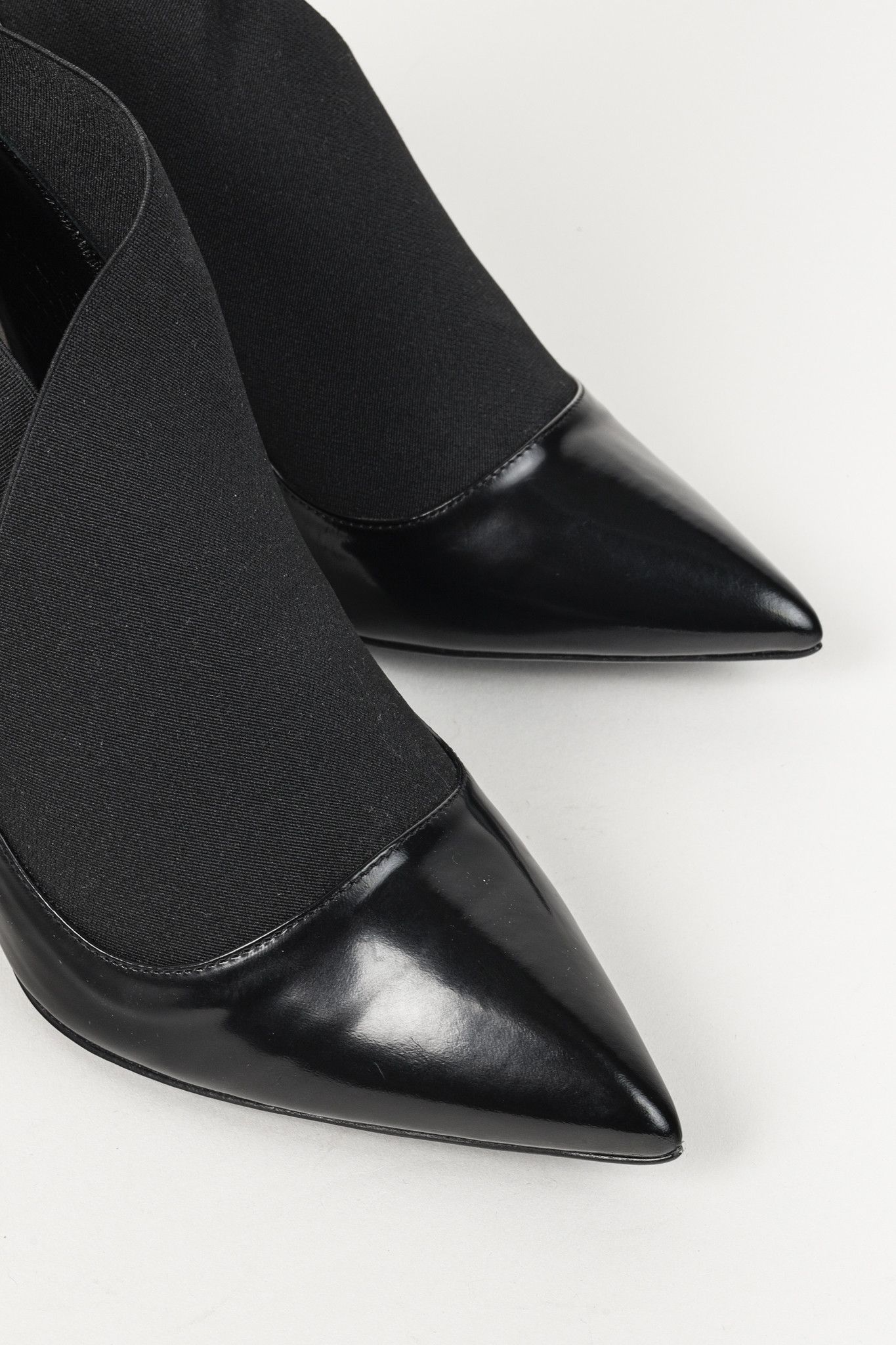 Dior Christian Dior Black Leather Elastic Pointed Toe Bootie Size US 8.5 / IT 38.5 - 6 Thumbnail