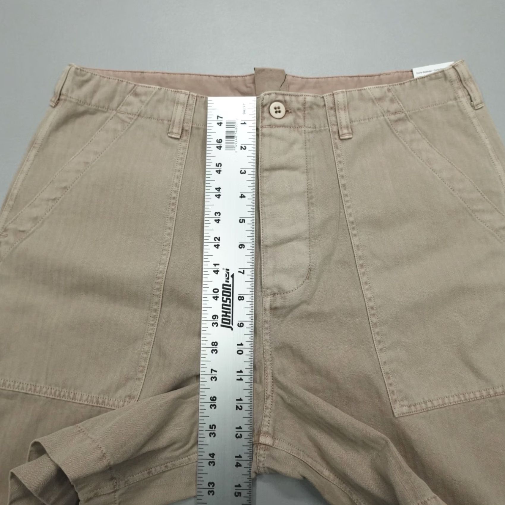 Nike Nike Life Fatigue Shorts Men's 34 Hemp Beige Herringbone Twill Nike Life Fatigue Shorts Men 34 Beige Twill Pockets Button Fly, 4 Pockets, 7 Inseam Size US 34 / EU 50 - 5 Thumbnail