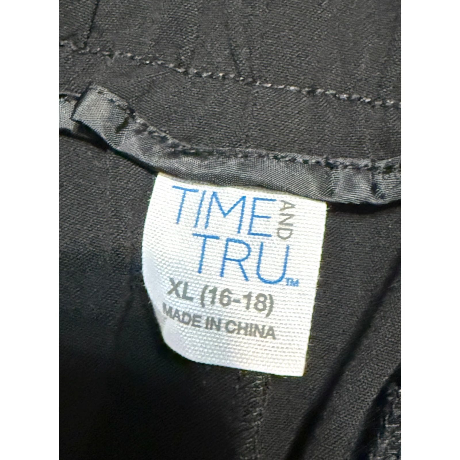 Vintage VINTAGE? No. Time & Tru Pants Women's XL Black Pull On High Rise Straight Leg Pants Size 40" / US 18 - 4 Thumbnail