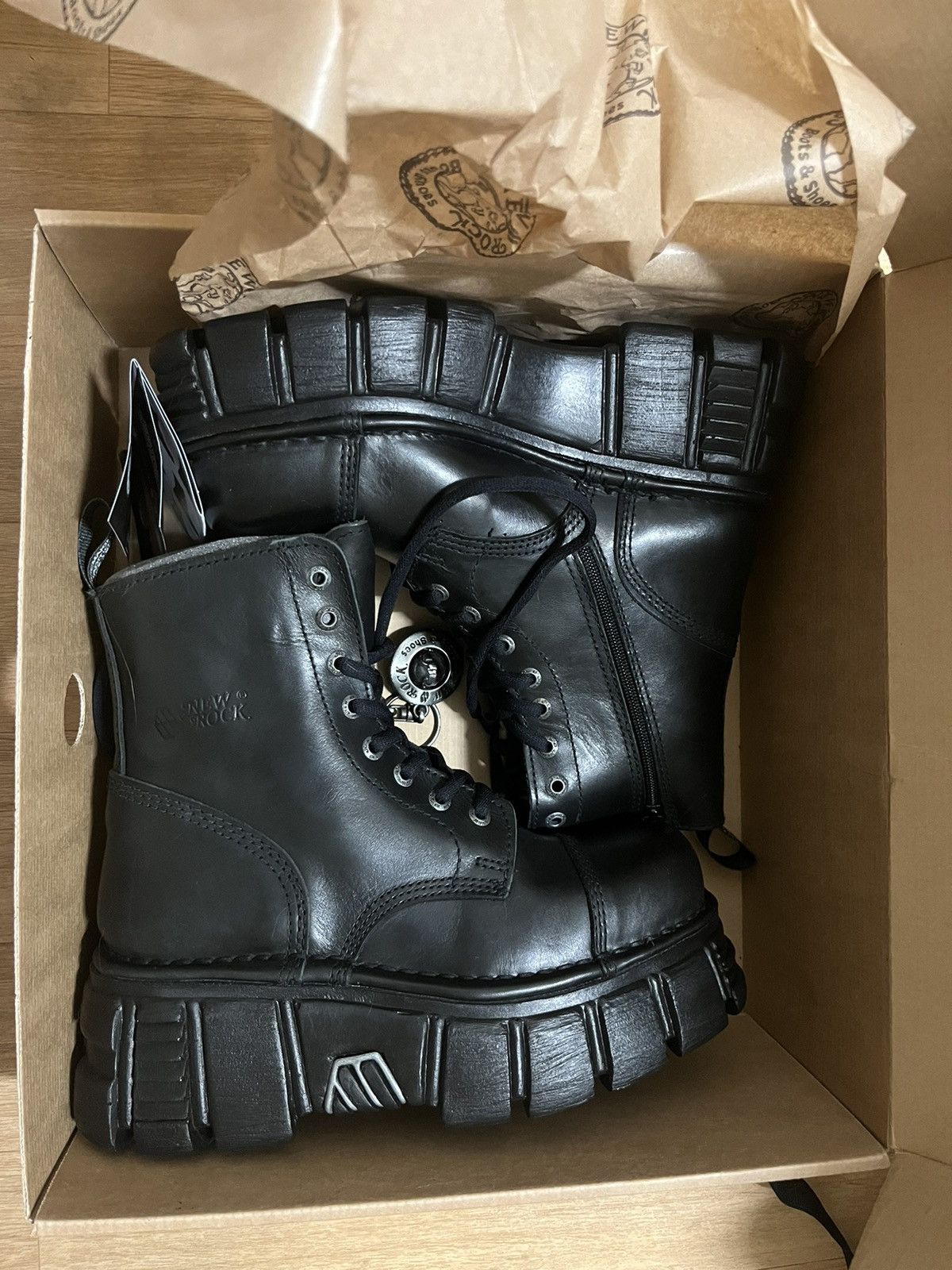 New Rock NEW ROCK ANKLE BOOT BLACK TOWER Size US 10 / IT 40 - 2 Thumbnail