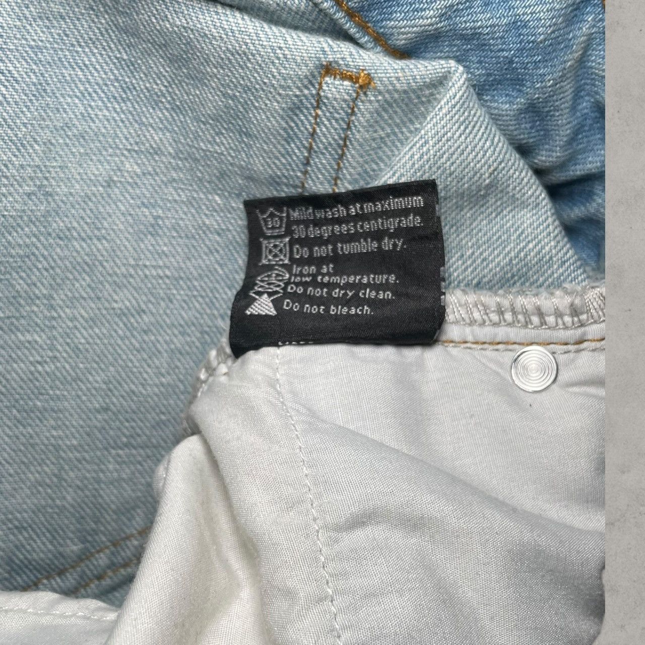 Who Decides War Who Decides War Graffiti Bondage Strap Wide Leg Jeans Sz 26 Size US 30 / EU 46 - 8 Thumbnail