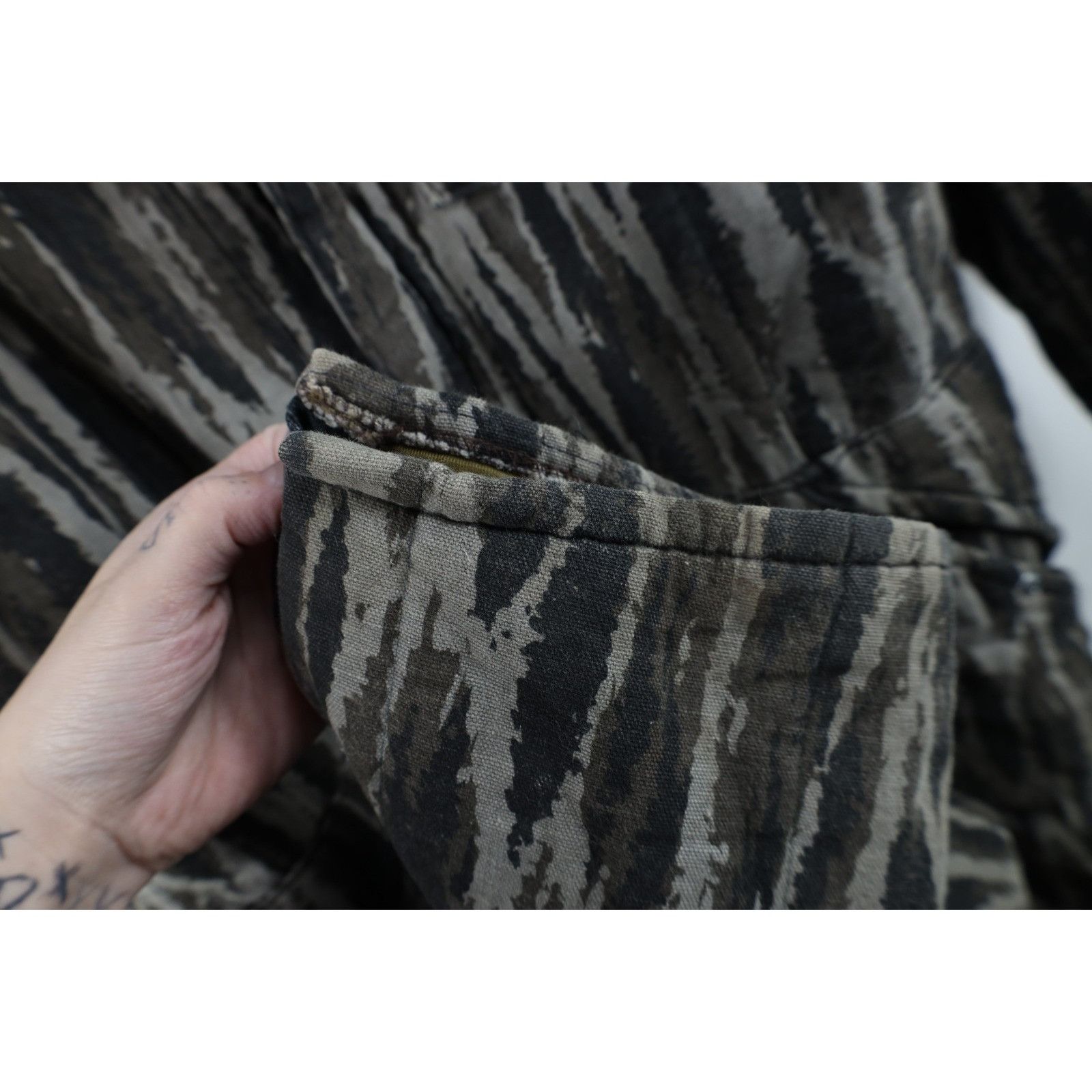 Vintage Vintage 70s Streetwear Faded Quilted Camouflage Coveralls Size US M / EU 48-50 / 2 - 12 Thumbnail